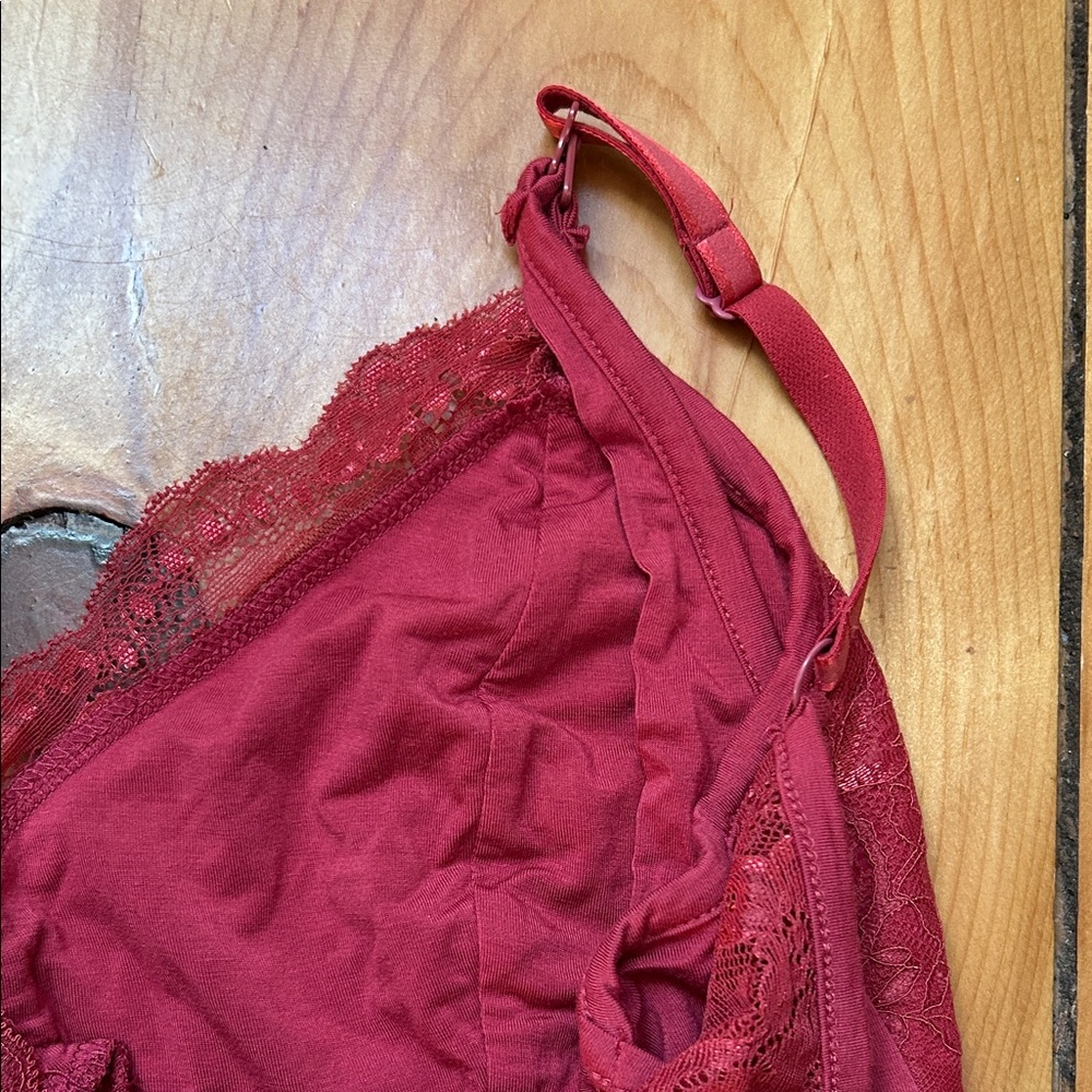 Kindred Bravely Lace nursing or maternity Red Chemise - Picture 5 of 5